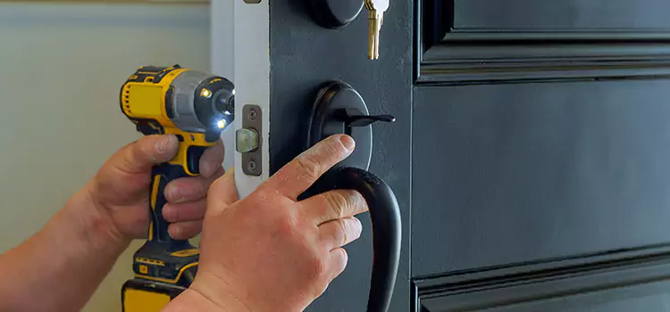 Locksmith Emergency Service Smithtown