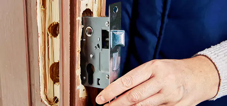 Garage Door Lock Replacement Smithtown