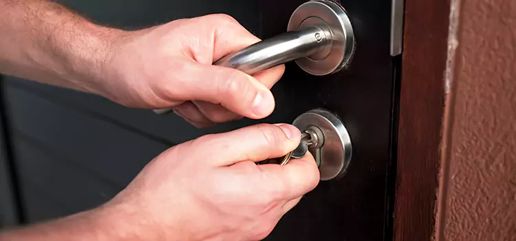 Door Closer Repair & Installation Smithtown